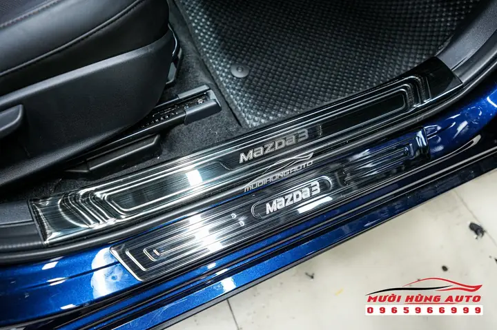 Nẹp Bước Chân Mazda 3: Nâng Tầm Xế Yêu Và Bảo Vệ Hiệu Quả