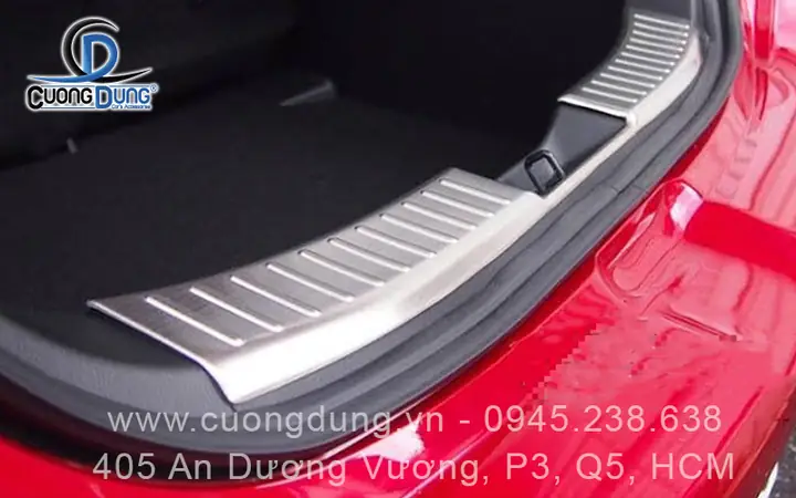 Nẹp Cốp Sau Mazda 3: Hướng Dẫn Lắp Đặt Và Bảo Vệ Tối Ưu