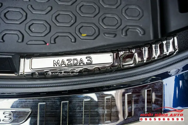 Nẹp Cốp Titan Mazda Cx-5: Nâng Tầm Sang Trọng Và Bảo Vệ Xe Toàn Diện