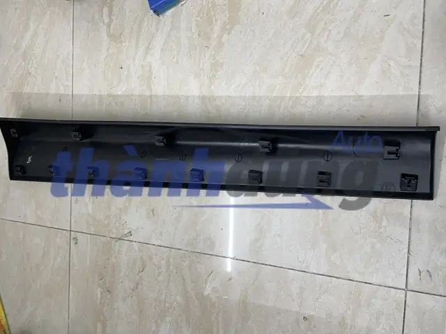 Lip Hông Mazda 323: Mua Phụ Kiện Chính Hãng, Giá Tốt