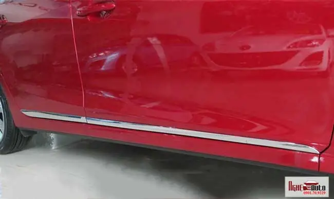 Nẹp Sườn Inox Mazda 6: Nâng Tầm Vẻ Đẹp & Bảo Vệ Xe