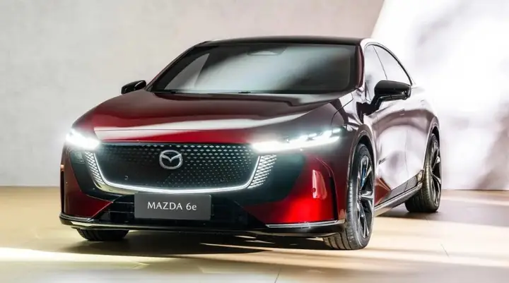 Những Bài Học Truyền Thông Đắt Giá Từ Mazda: Bí Quyết Xây Dựng Thương Hiệu Bền Vững