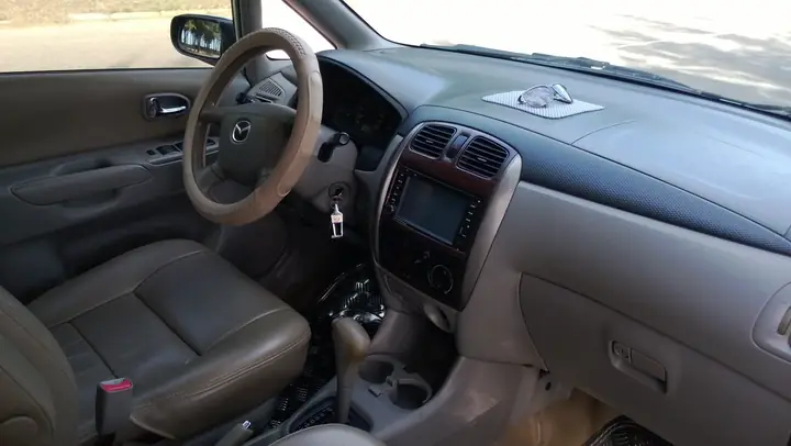 Mazda Premacy Cũ: Nội Thất, Trang Bị & Kinh Nghiệm