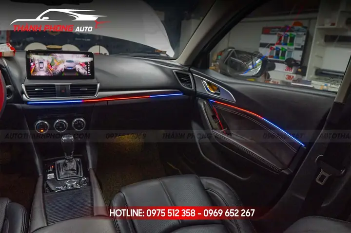 Nội Thất Ô Tô Mazda Hackpack 2018: Nâng Cấp Trải Nghiệm Lái Xe Toàn Diện