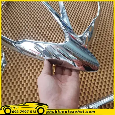 Hướng Dẫn Lắp Đặt Ốp Viền Đèn Mazda 2 Cho Người Mới