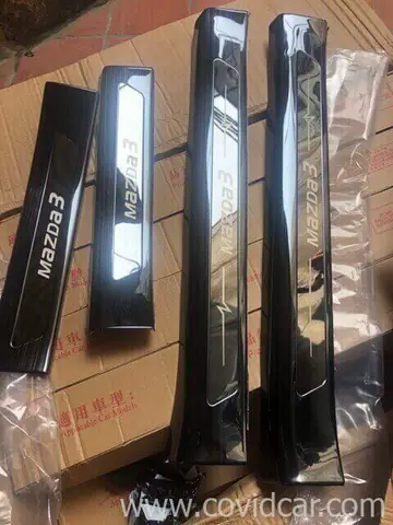 Ốp Bậc Cửa Mazda 3: Nâng Tầm Thẩm Mỹ Và Bảo Vệ Cho Xế Yêu