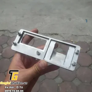 Ốp Bảo Vệ Cắm Lùi Mazda 3: Nâng Tầm An Toàn Và Thẩm Mỹ Cho Xe Yêu