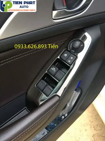 Ốp Carbon Cửa Ngoài Mazda 6: Nâng Tầm Phong Cách Và Bảo Vệ Xe Sang