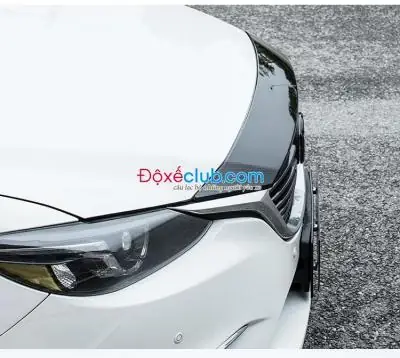 Ốp Carbon Cửa Ngoài Mazda 6: Nâng Tầm Phong Cách Và Bảo Vệ Xe Sang