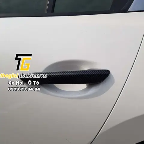 Ốp Cửa Mazda 3 Bằng Nhựa: Lựa Chọn Thông Minh Cho Chiếc Xe Của Bạn