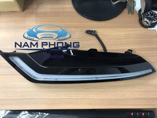 Ốp Đèn Cản Mazda 3 Có Led: Nâng Tầm Phong Cách Và An Toàn Cho Xe