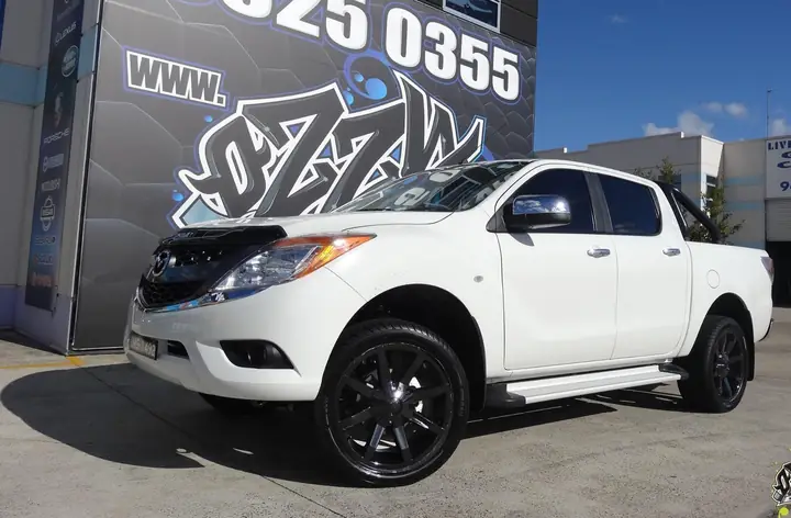 Phụ Kiện Mazda Bt50: Nâng Cấp Nội Ngoại Thất Toàn Diện