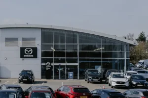Perry's Mazda Huddersfield: Đánh Giá Dịch Vụ Và Xe Mazda