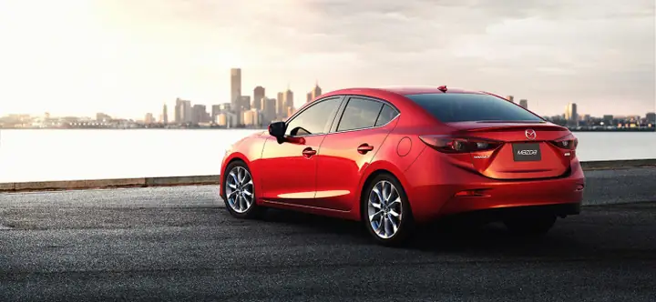 Phân Biệt Mazda 3 1.5 Và 2.0: Lựa Chọn Nào Phù Hợp Với Bạn?
