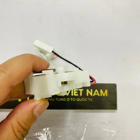 Phao Xăng Xe Mazda 323: Hướng Dẫn Chi Tiết Từ A-z Cho Người Dùng