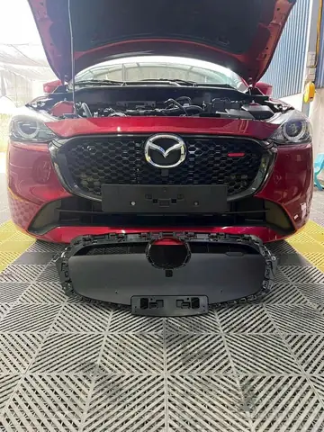 Phụ Kiện Mazda 2 Hồ Chí Minh: Nâng Tầm Trải Nghiệm Lái Xe Cho Người Thành Phố