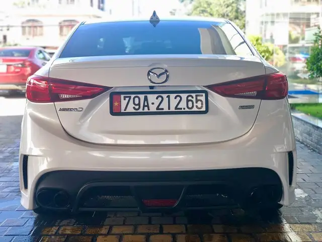 Khám Phá Phụ Kiện Xe Ô Tô Mazda 3: Nâng Tầm Trải Nghiệm Lái Và Bảo Vệ Toàn Diện