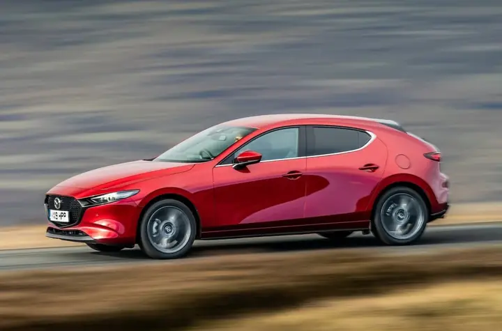 So Sánh Giá Mazda 3: Lựa Chọn Tốt Nhất Cho Người Mua