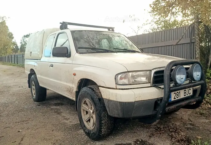 Xe Mazda 2500 Cũ: Hướng Dẫn Chi Tiết Từ A-z Cho Người Mua