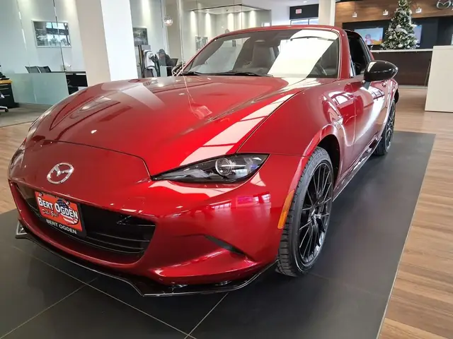 Khám Phá Red Miata Convertible: Màu Sắc, Giá Và Nơi Mua