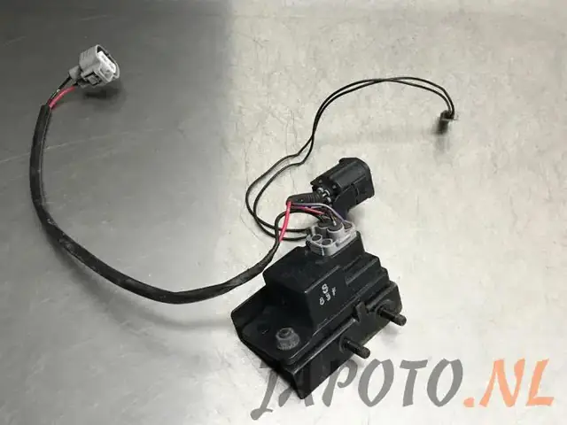 Relay Mazda 6: Top 5 Bộ Rơ-le Quan Trọng Nhất & Hướng Dẫn Thay Thế