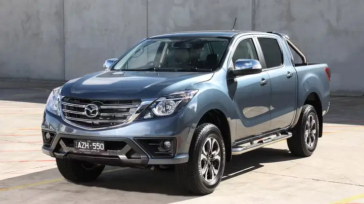 So Sánh Mazda Bt50 2019 – Phiên Bản Ath Vs Premium