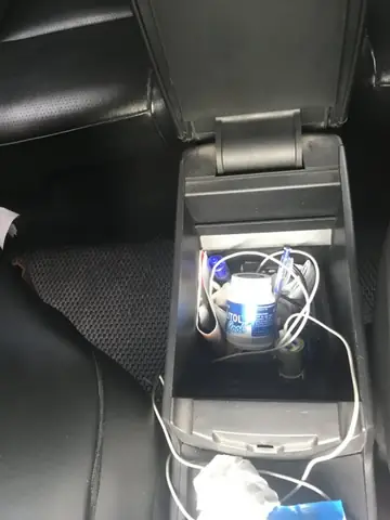 Sạc Điện Thoại Trên Mazda 3: Hướng Dẫn Chi Tiết & Giải Pháp Tối Ưu