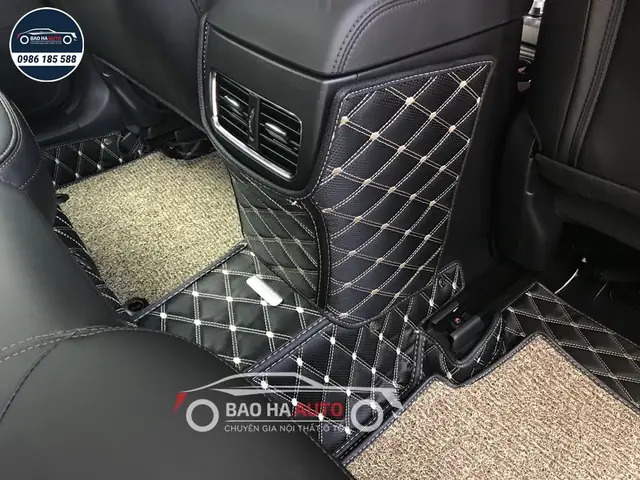 Sàn Da Cao Cấp Cho Mazda: Nâng Tầm Nội Thất Xe Sang