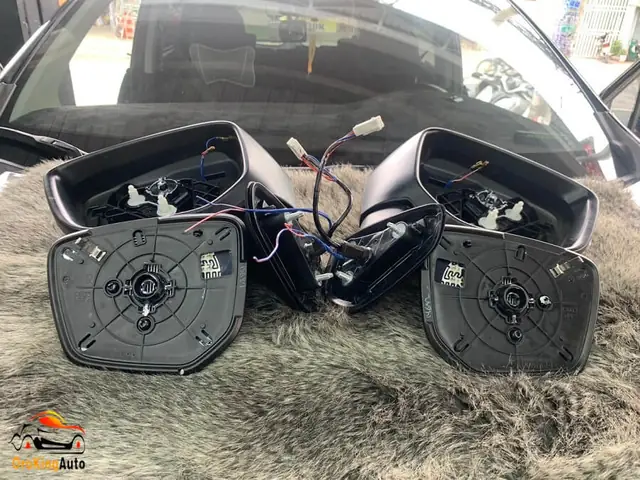 Cách Sấy Kính Lái Xe Mazda Khắc Phục Mờ Hiệu Quả