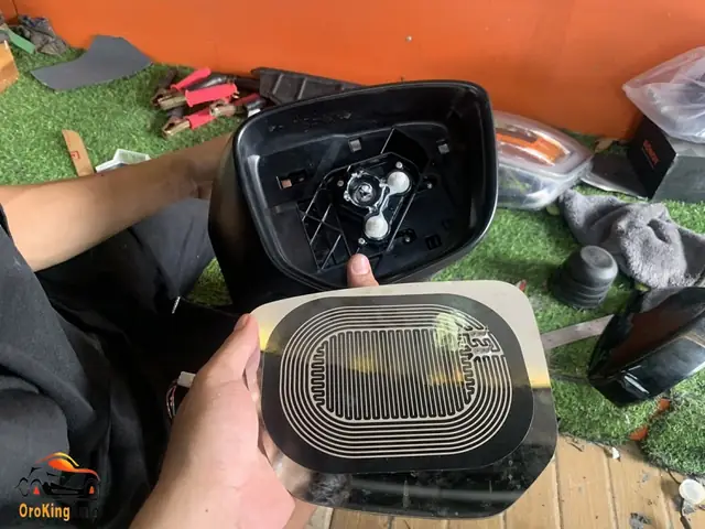 Cách Bật Và Sử Dụng Chức Năng Sấy Kính Mazda Cho Mọi Mẫu Xe