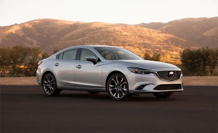 So Sánh Mazda 6 2.0 Và 2.0 Premium 2018: Lựa Chọn Nào Phù Hợp Với Bạn?
