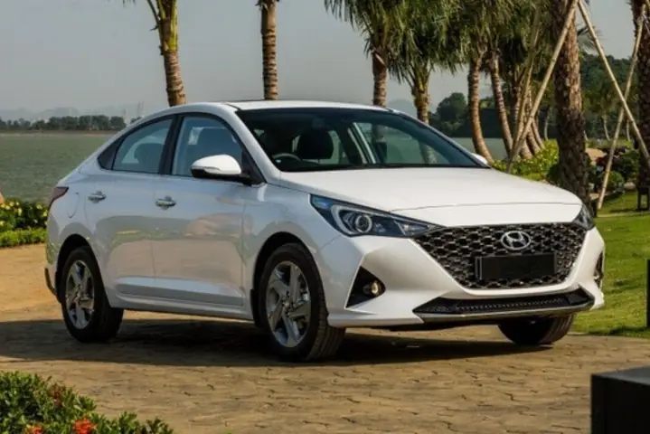 So Sánh Xe Accent Và Mazda 3: Lựa Chọn Nào Phù Hợp Cho Bạn?