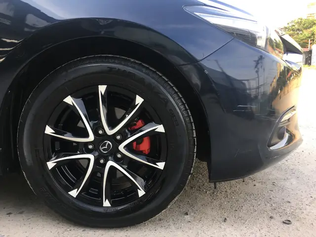 Hướng Dẫn Chọn Và Báo Giá Sơn Lazang Mazda 2 Cho Người Mới