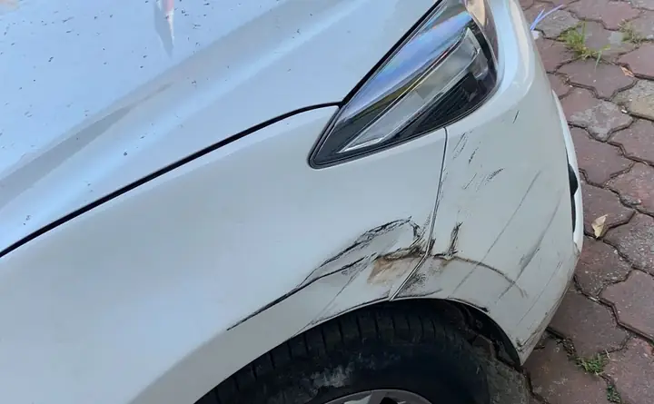 Sơn Màu Trắng Ngọc Trai Mazda 3: Lựa Chọn Tinh Tế Cho Vẻ Ngoài Sang Trọng