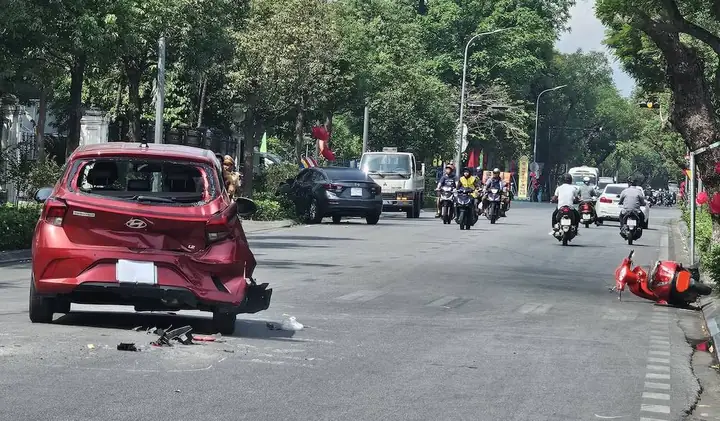 Tai Nạn Ô Tô Mazda Ở Huế: Tổng Hợp Thông Tin, Nguyên Nhân Và Cách Xử Lý Ban Đầu