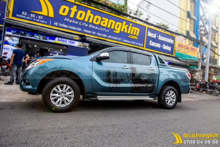 Tem Cho Xe Bán Tải Mazda: Lựa Chọn Nào Tốt Nhất Cho Xế Yêu?