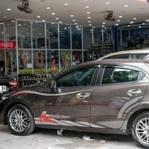 Tem Dán Mazda 2 Hatchback: Nâng Tầm Diện Mạo & Bảo Vệ Xe Tối Ưu