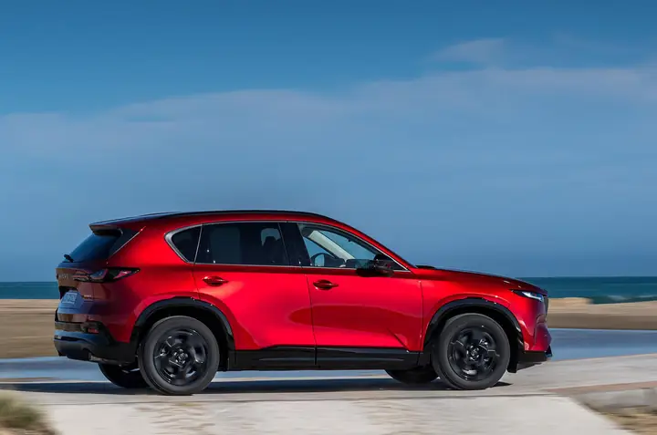Đánh Giá Mazda Cx-5: Nội Thất, Giá Cả Và Trải Nghiệm Lái Xe