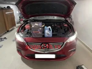 Hướng Dẫn Chi Tiết Cách Thay Acquy Xe Mazda 6 2.0: An Toàn Và Hiệu Quả