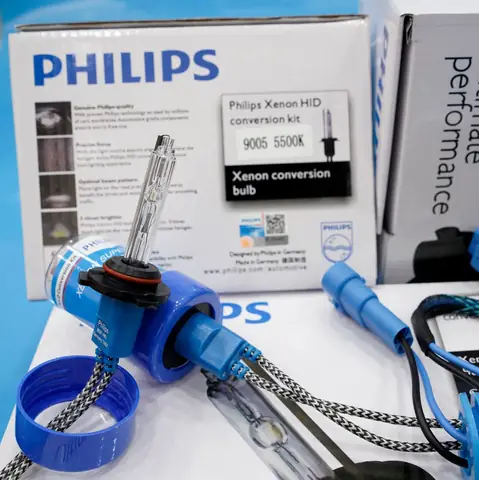 Mazda 3 2017: Hướng Dẫn Chi Tiết Cách Thay Bóng Đèn Xenon