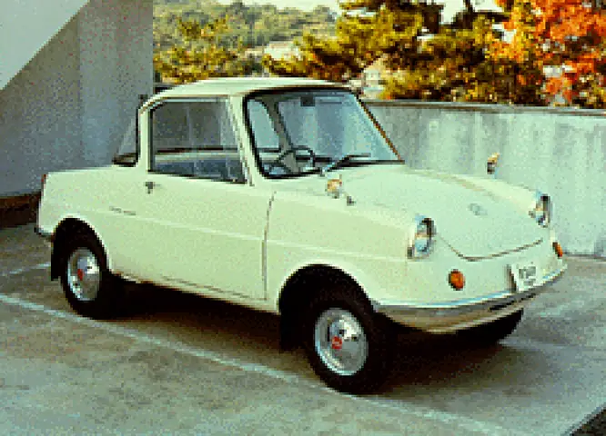 Hành Trình Biến Đổi: Khám Phá Thời Kỳ Phát Triển Của Mazda Từ Quá Khứ Đến Tương Lai