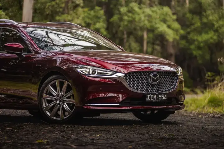 Tỉ Số Nén Mazda 6: Hiểu Rõ Thông Số Quan Trọng Ảnh Hưởng Đến Hiệu Suất Động Cơ