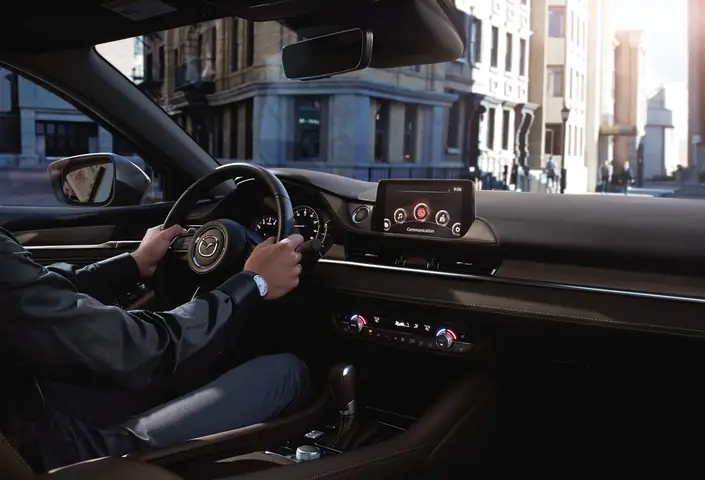 Mazda 6: Chi Tiết Tính Năng, Thông Số & Giá