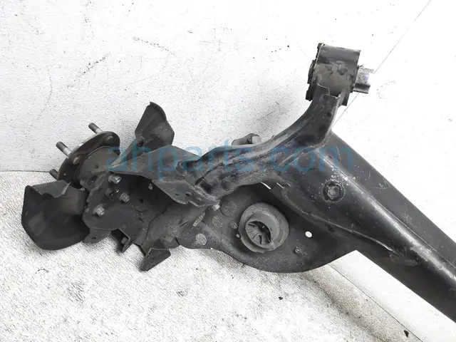 Tìm Hiểu Cách Torsion Beam Nâng Cấp Trải Nghiệm Lái Mazda 3