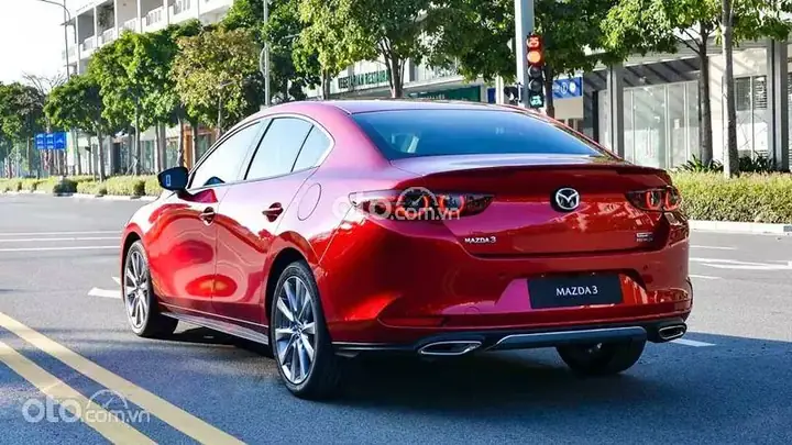 Đánh Giá Mazda 3 2026: Từ Thiết Kế Đến Vận Hành, Có Đáng Mua Không?