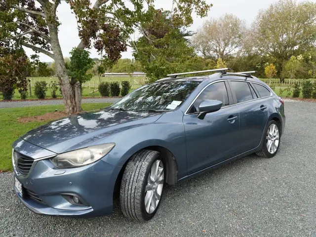 Mua Mazda 6 – Hướng Dẫn Chọn Xe Sedan Cho Người Mới