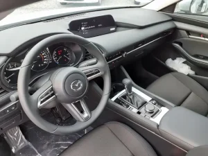 Khám Phá Đầy Đủ Trang Bị Mazda 3 Luxury Cho Người Yêu Xe Hiện Đại