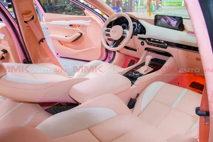 Trang Trí Nội Thất Mazda 3 Fl: Nâng Tầm Không Gian Lái Xe Sang Trọng & Tiện Nghi