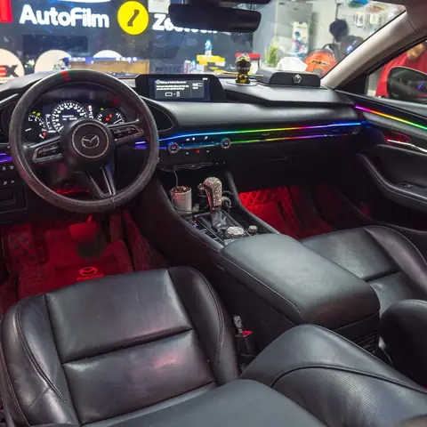 Trang Trí Nội Thất Mazda 3 Fl: Nâng Tầm Không Gian Lái Xe Sang Trọng & Tiện Nghi