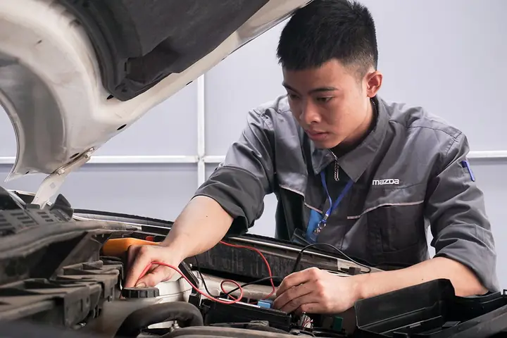 Tư Vấn Bảo Dưỡng Xe Mazda: Hướng Dẫn Toàn Diện Cho Chủ Xe